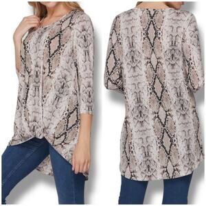 Honeyme Curvy snakeskin print 3/4 sleeve top with twist hem Women's XL